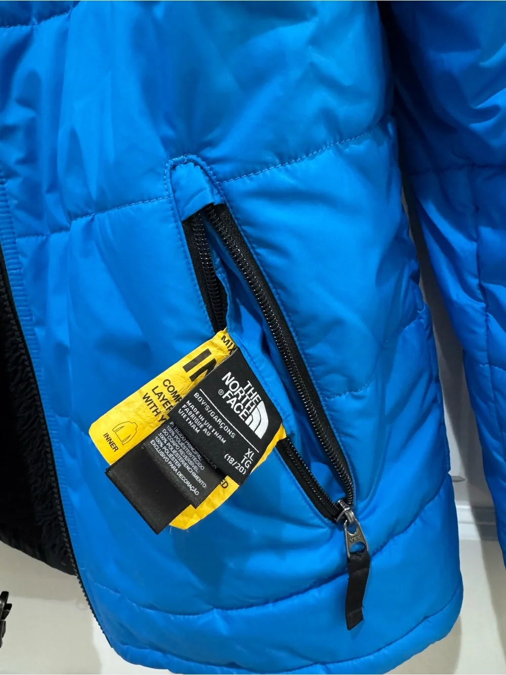 The North Face Boys Puffer Jacket XL 18/20 Blue Black Full Zip Winter Coat